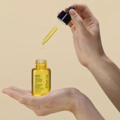 Concentré Huile Nourrissante Apaisante Essence Absolue Shu Uemura 50ml -Style & Brillance 4 18301.1693910208